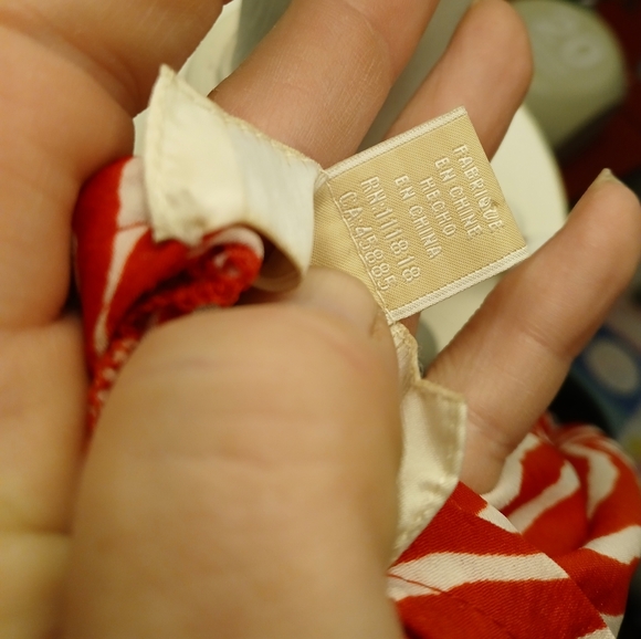 Michael Michael Kors Women's Red & White Zebra Print Sleeveless Blouse. - Picture 5 of 14